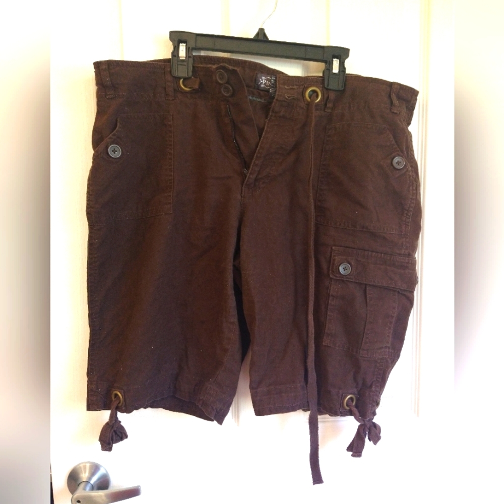 Ladies shorts